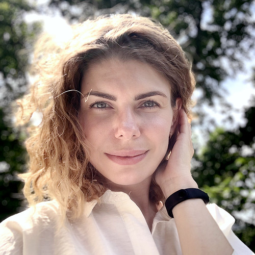 Анна Сухова